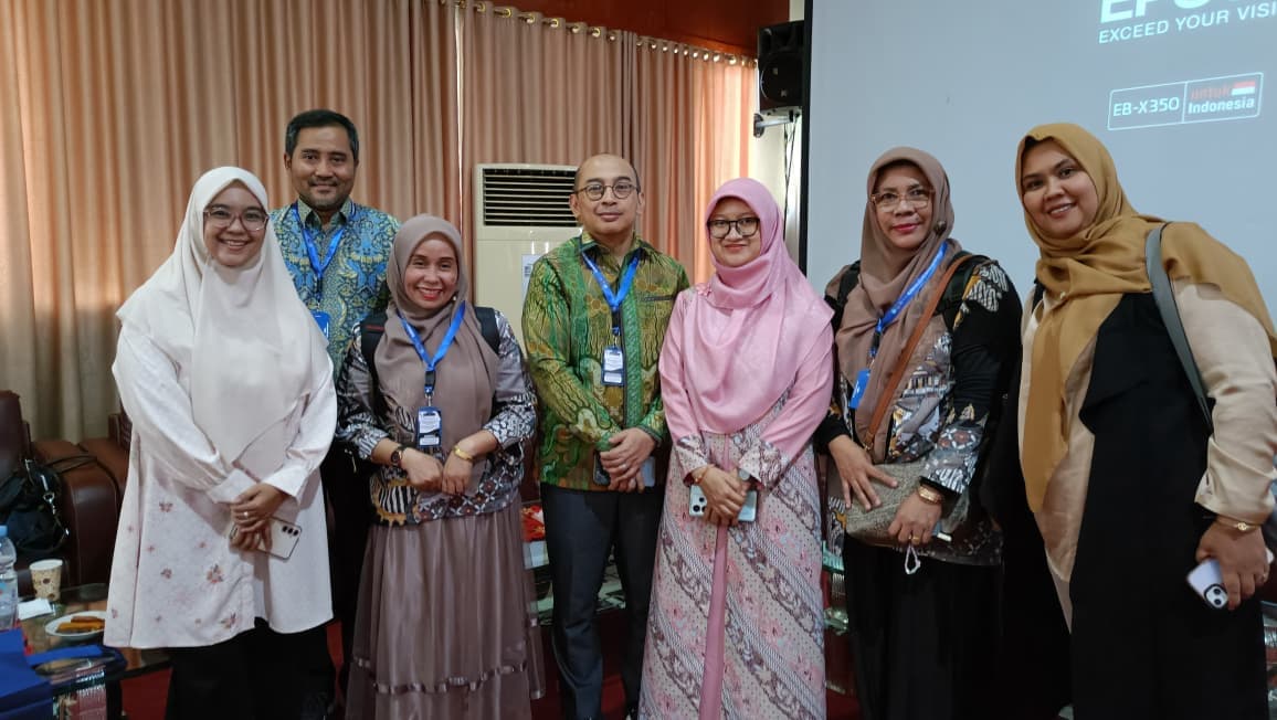 Akademi Keperawatan Baiturrahmah Tingkatkan Kompetensi Dosen Muda Melalui Pelatihan Penulisan Artikel Ilmiah di UGRISBA